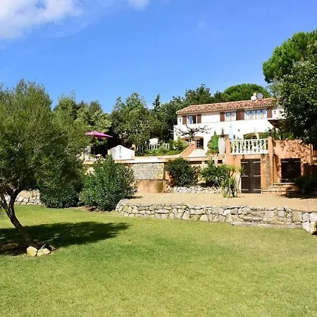 Beautiful 5 Bedroom Provencal Villa *