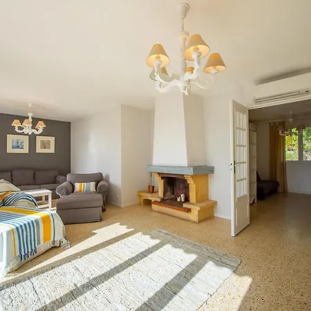 Beautiful 5 Bedroom Provencal Villa Villa Grimaud