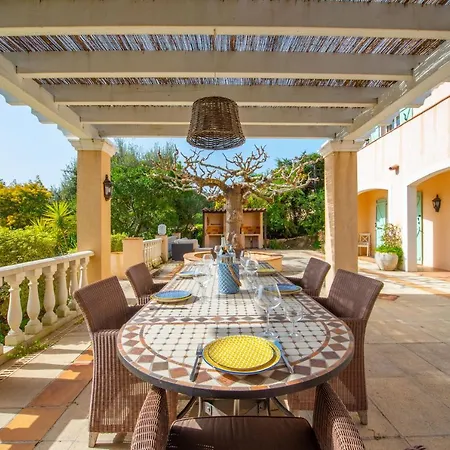 Beautiful 5 Bedroom Provencal Villa Villa *